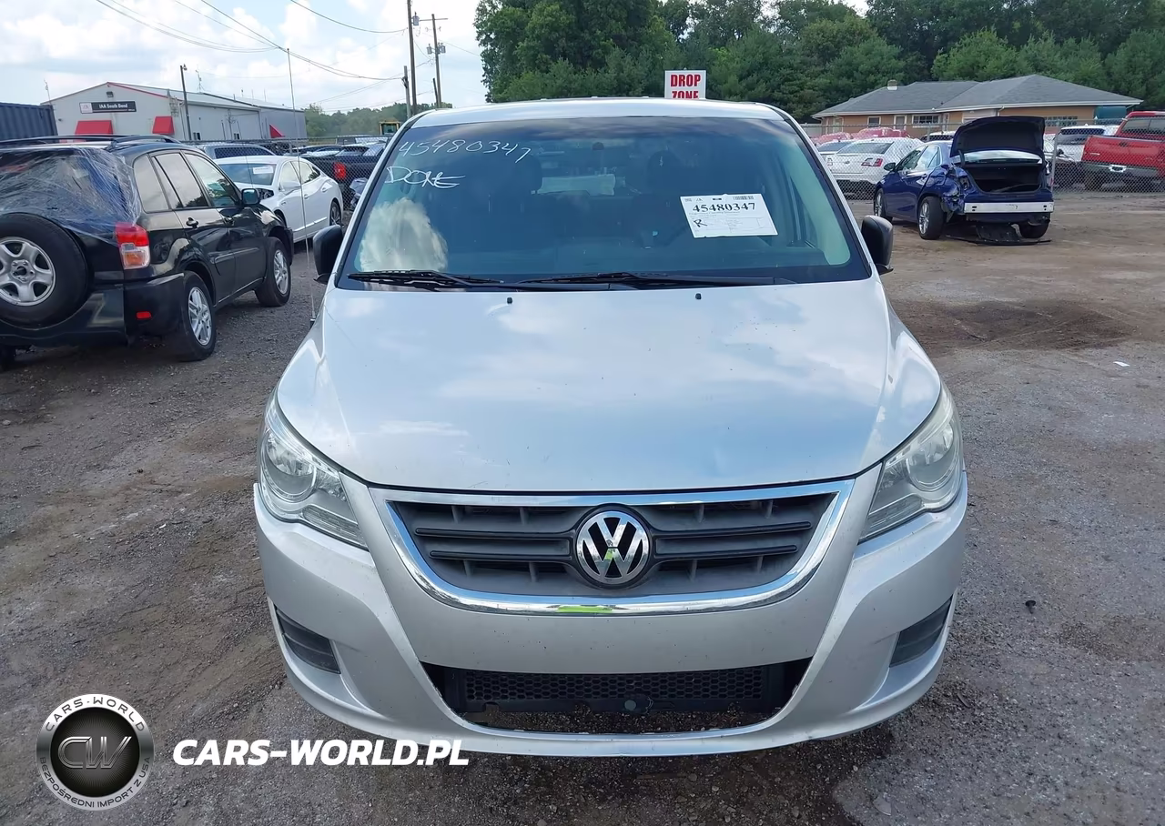 2011 Volkswagen Routan S VIN:2V4RW4DG8BR738955 - 12