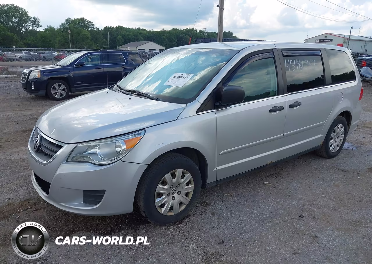 2011 Volkswagen Routan S VIN:2V4RW4DG8BR738955 - 2