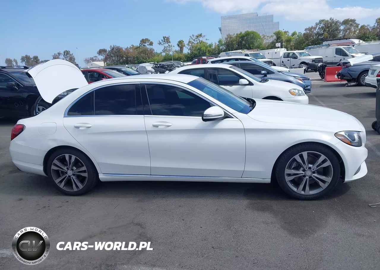 2016 Mercedes-Benz C 300 VIN:55SWF4JB7GU122607 - 13