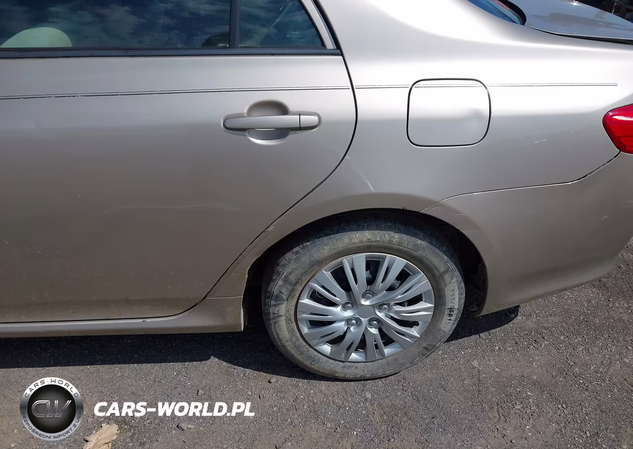 2010 Toyota Corolla Le VIN:2T1BU4EE2AC384847 - 15