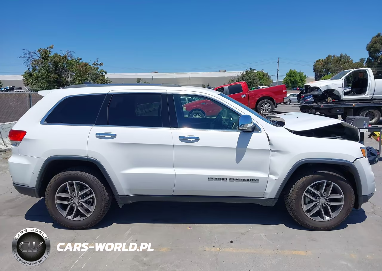 2018 Jeep Grand Cherokee Limited 4X4 VIN:1C4RJFBG0JC493082 - 13