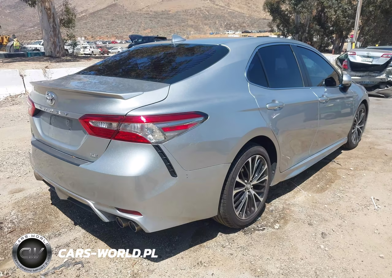 2019 Toyota Camry Se VIN:4T1B11HKXKU209576 - 4