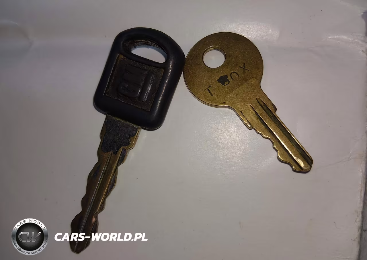 1995 Chevrolet Gmt-400 C2500 VIN:1GCFC24K4SZ100531 - 11