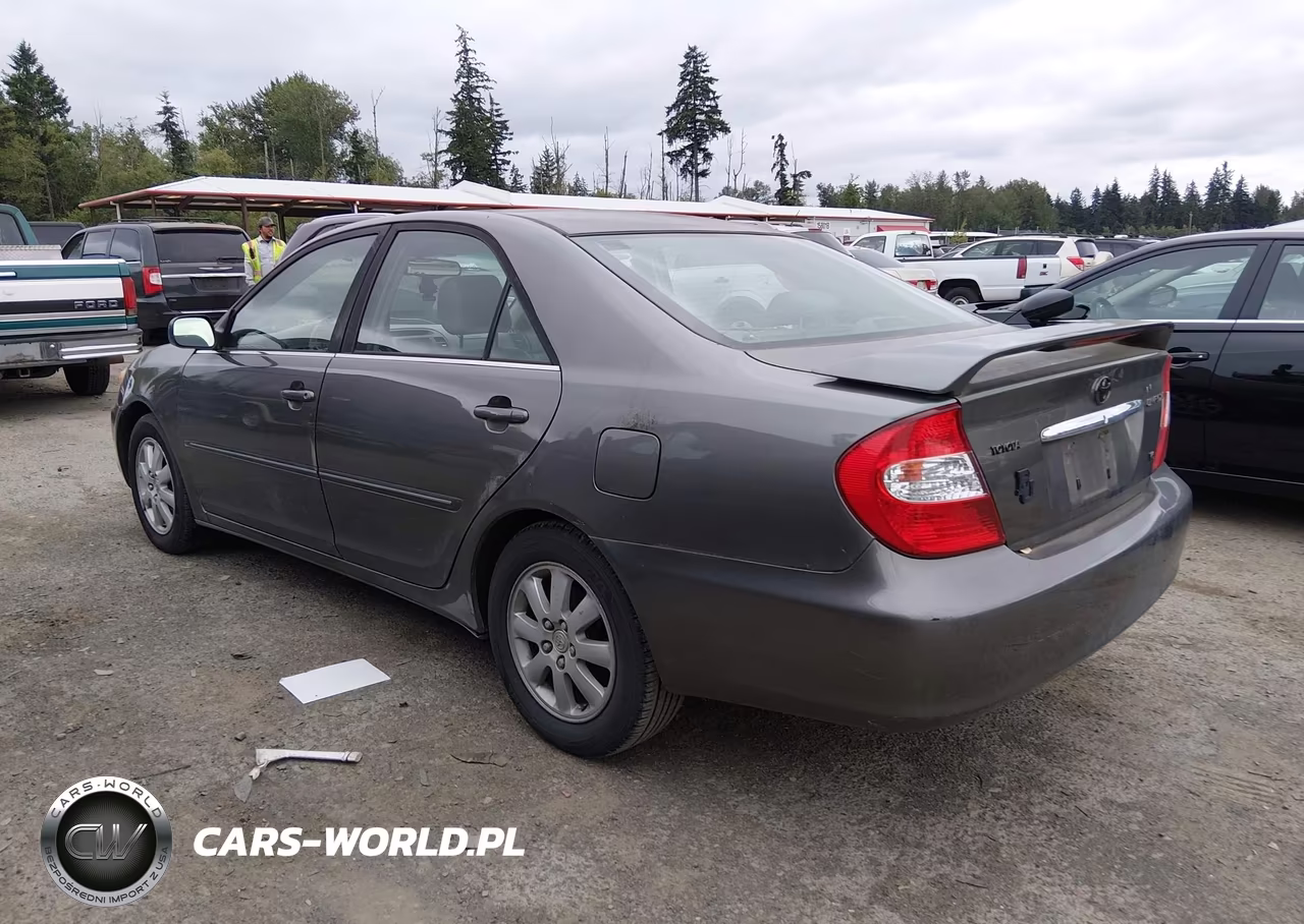 2004 Toyota Camry Le-Xle VIN:JTDBF30K240152555 - 3