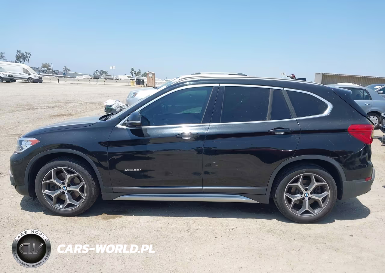 2017 BMW X1 xDrive28I VIN:WBXHT3C33H5F81581 - 15