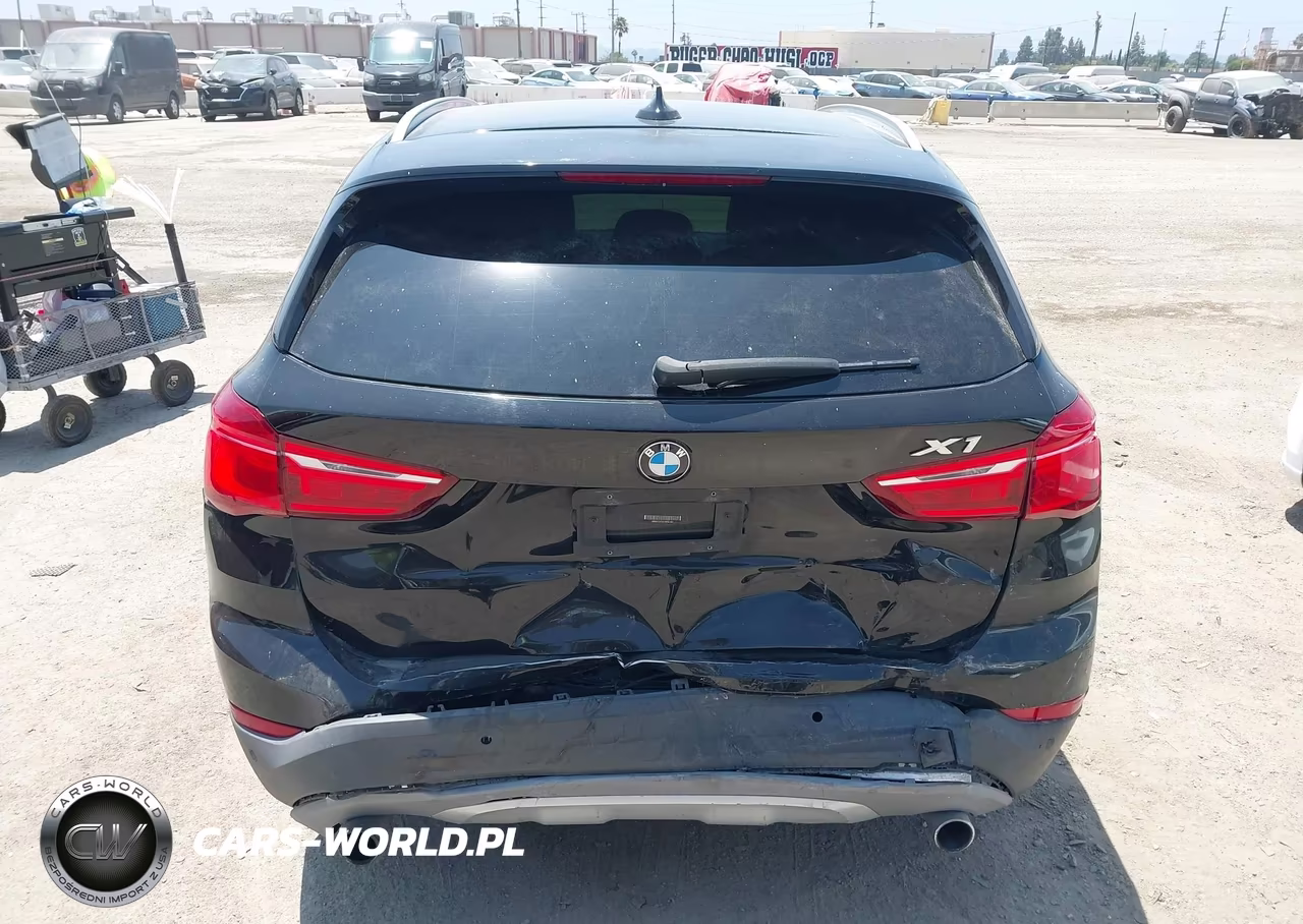 2017 BMW X1 xDrive28I VIN:WBXHT3C33H5F81581 - 17