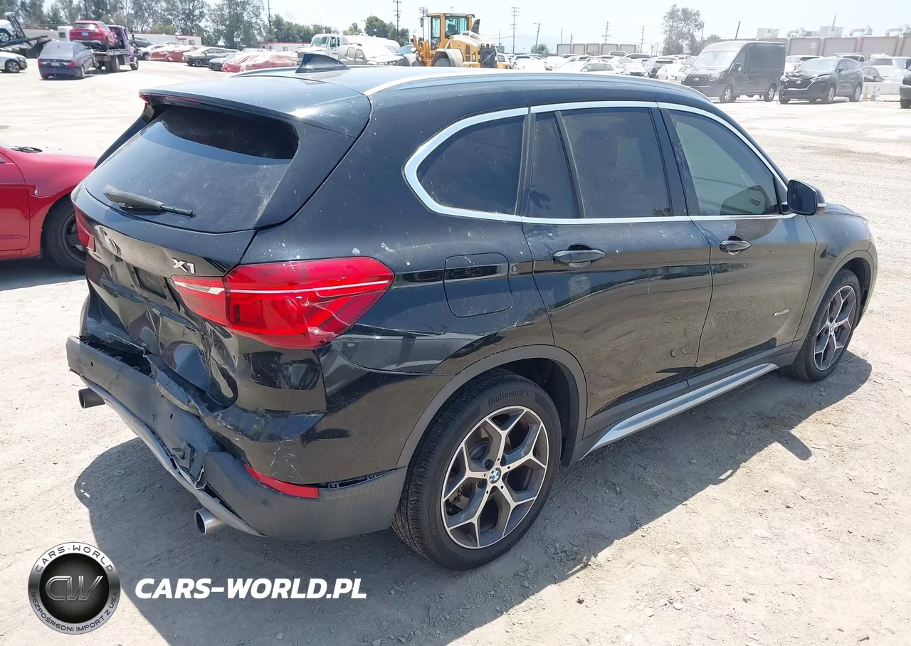2017 BMW X1 xDrive28I VIN:WBXHT3C33H5F81581 - 4
