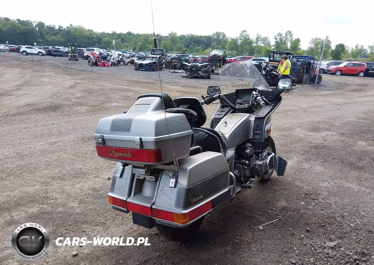 1986 Honda Gl1200 A VIN:1HFSC1421GA216063 - 4