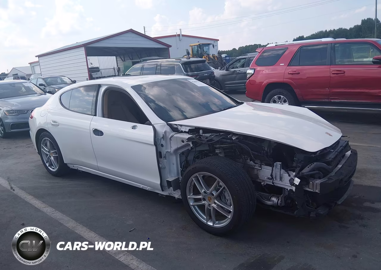 2016 Porsche Panamera 4 – zdjęcie 1 z 16