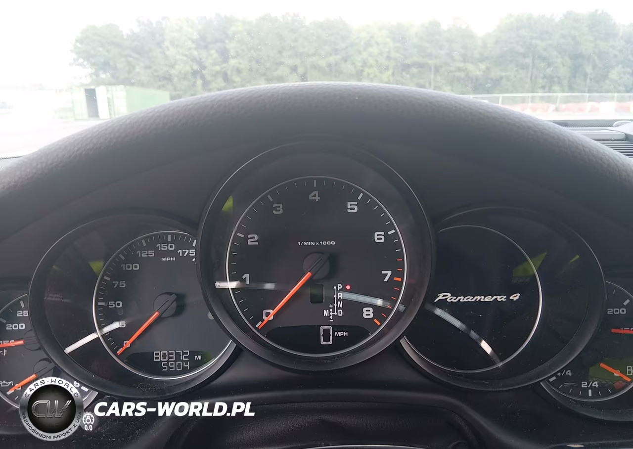 2016 Porsche Panamera 4 VIN:WP0AA2A78GL007506 - 7