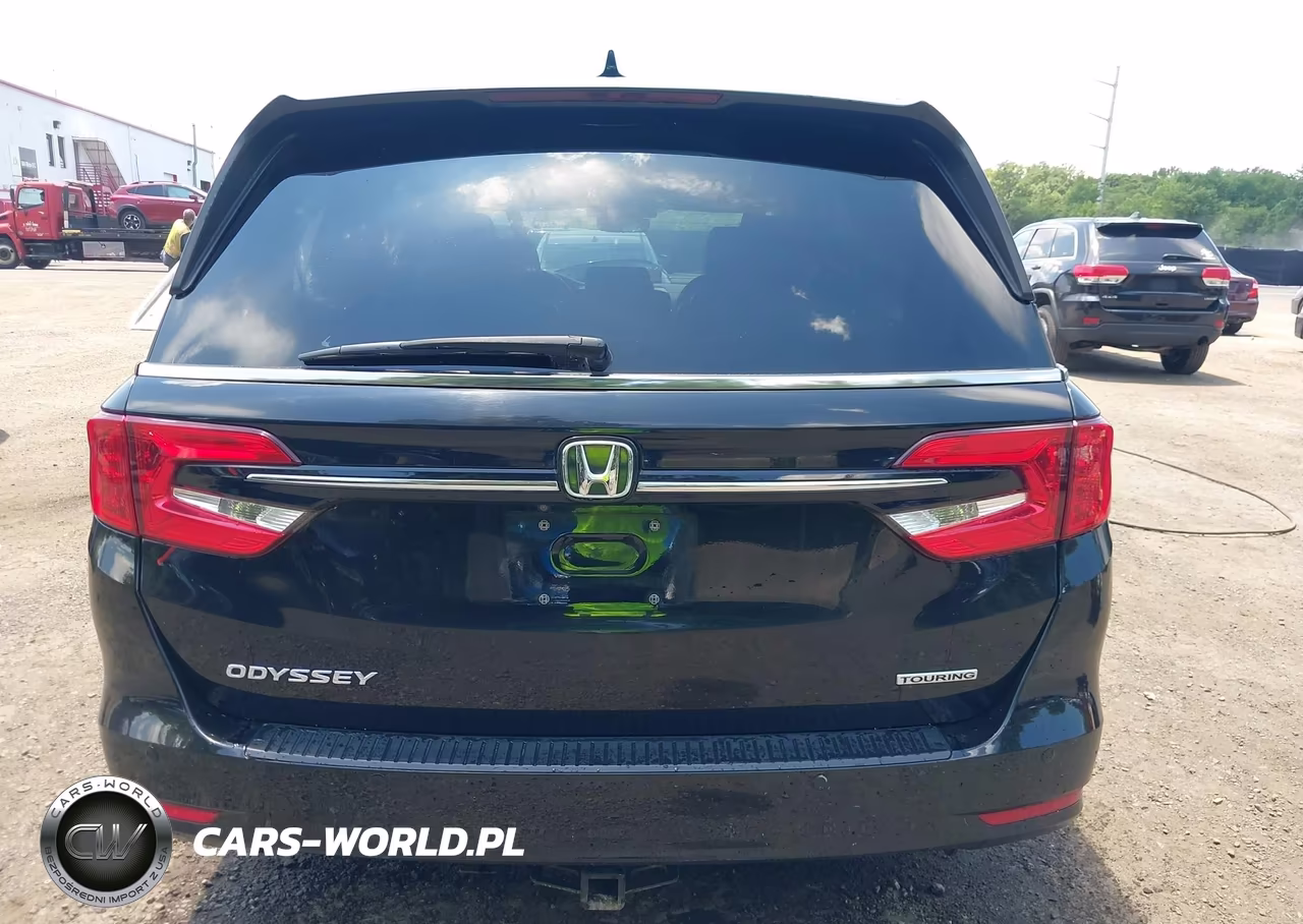 2021 Honda Odyssey Touring VIN:5FNRL6H87MB001147 - 15