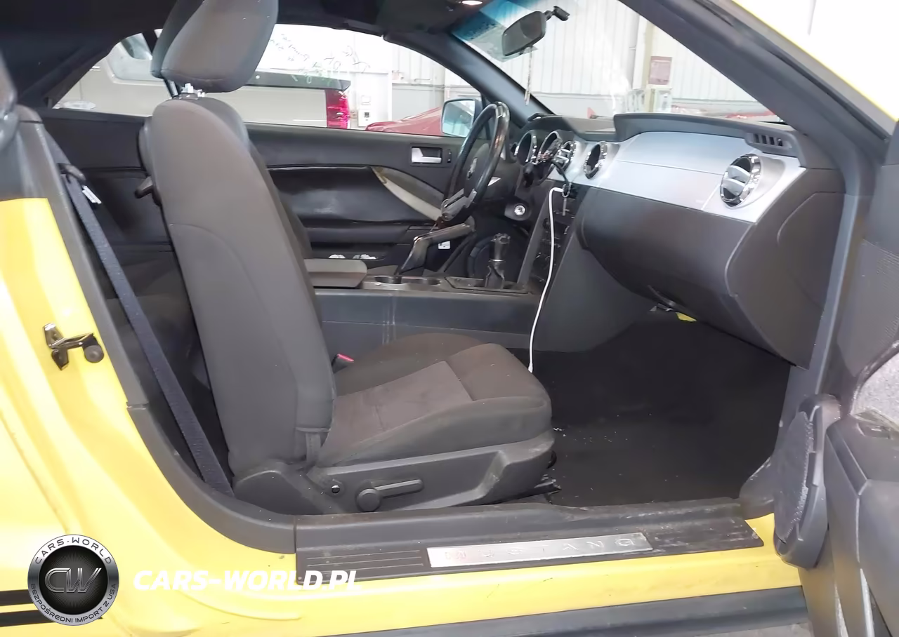 2005 Ford Mustang VIN:1ZVFT84N055248505 - 5