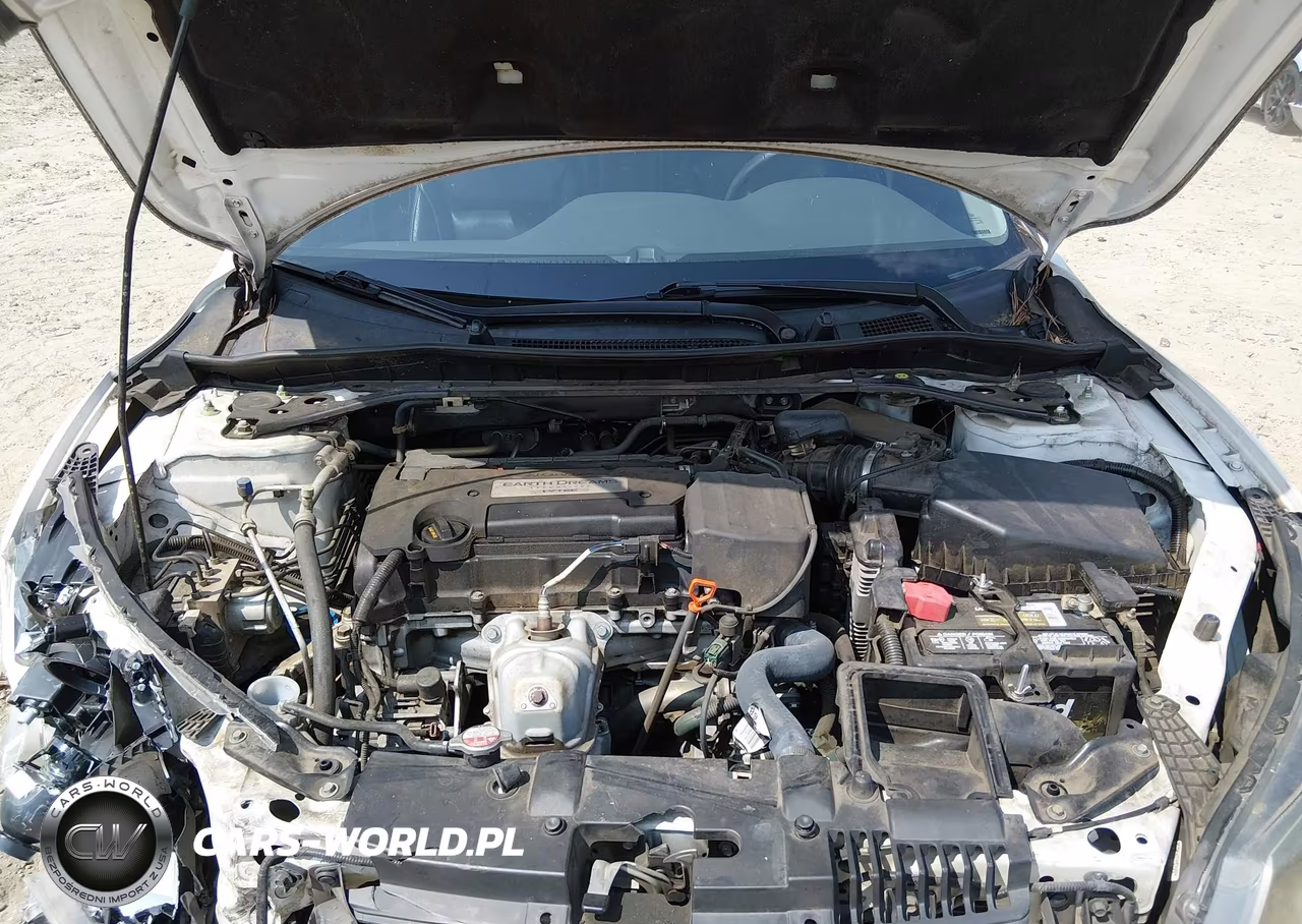 2015 Honda Accord Sport VIN:1HGCR2F55FA088212 - 10