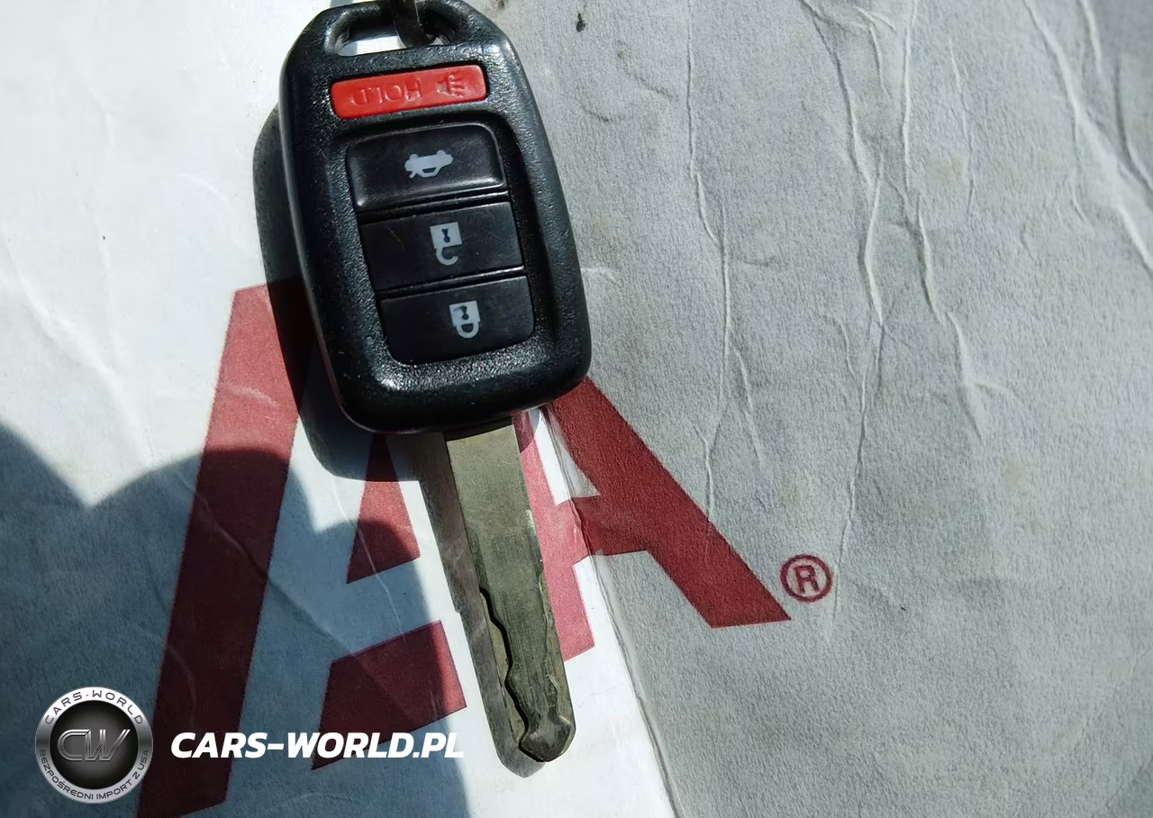 2015 Honda Accord Sport VIN:1HGCR2F55FA088212 - 11