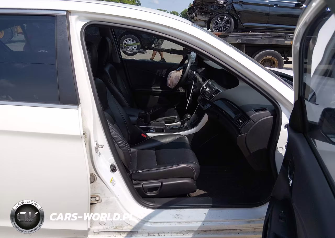 2015 Honda Accord Sport VIN:1HGCR2F55FA088212 - 5