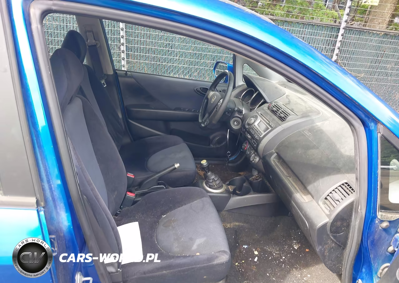 2007 Honda Fit Sport VIN:JHMGD37657S048718 - 5