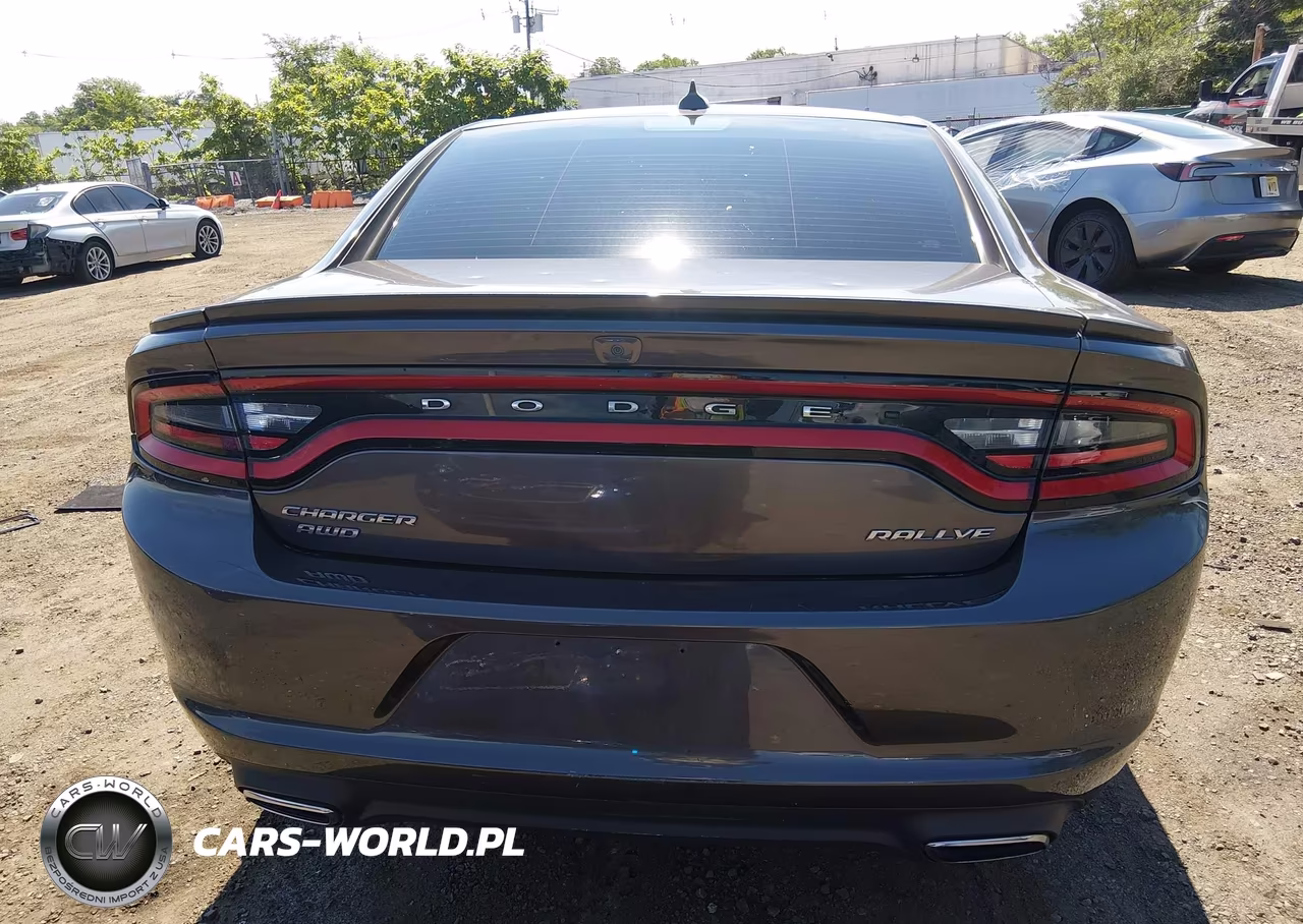 2015 Dodge Charger Sxt VIN:2C3CDXJG5FH920107 - 16