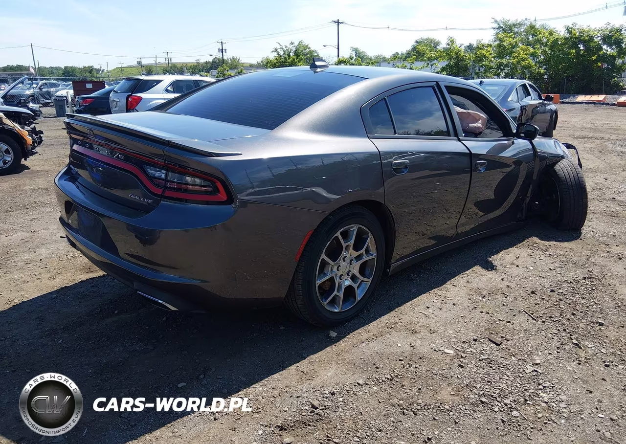 2015 Dodge Charger Sxt VIN:2C3CDXJG5FH920107 - 4