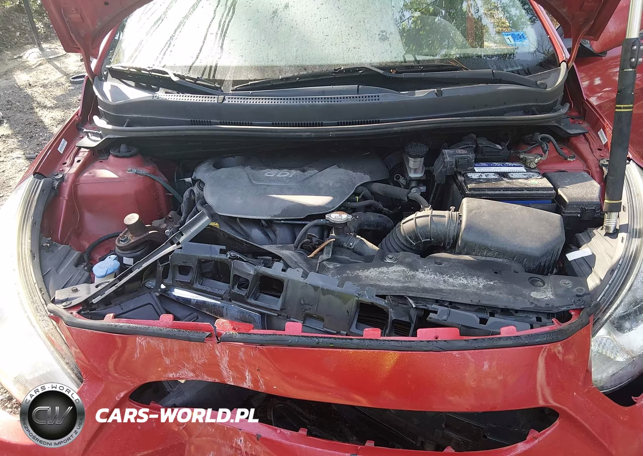 2013 Hyundai Accent Se VIN:KMHCU5AE4DU104042 - 10