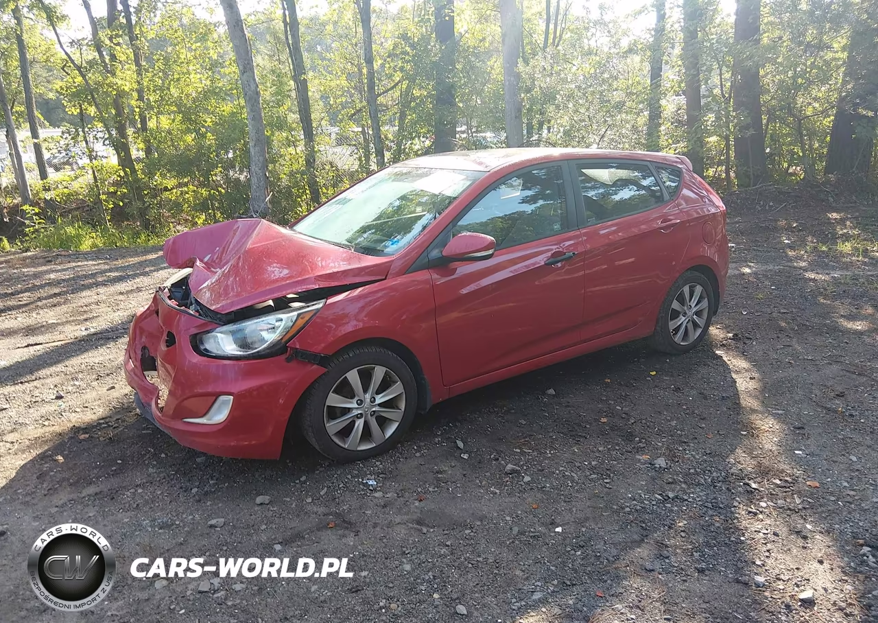 2013 Hyundai Accent Se VIN:KMHCU5AE4DU104042 - 2