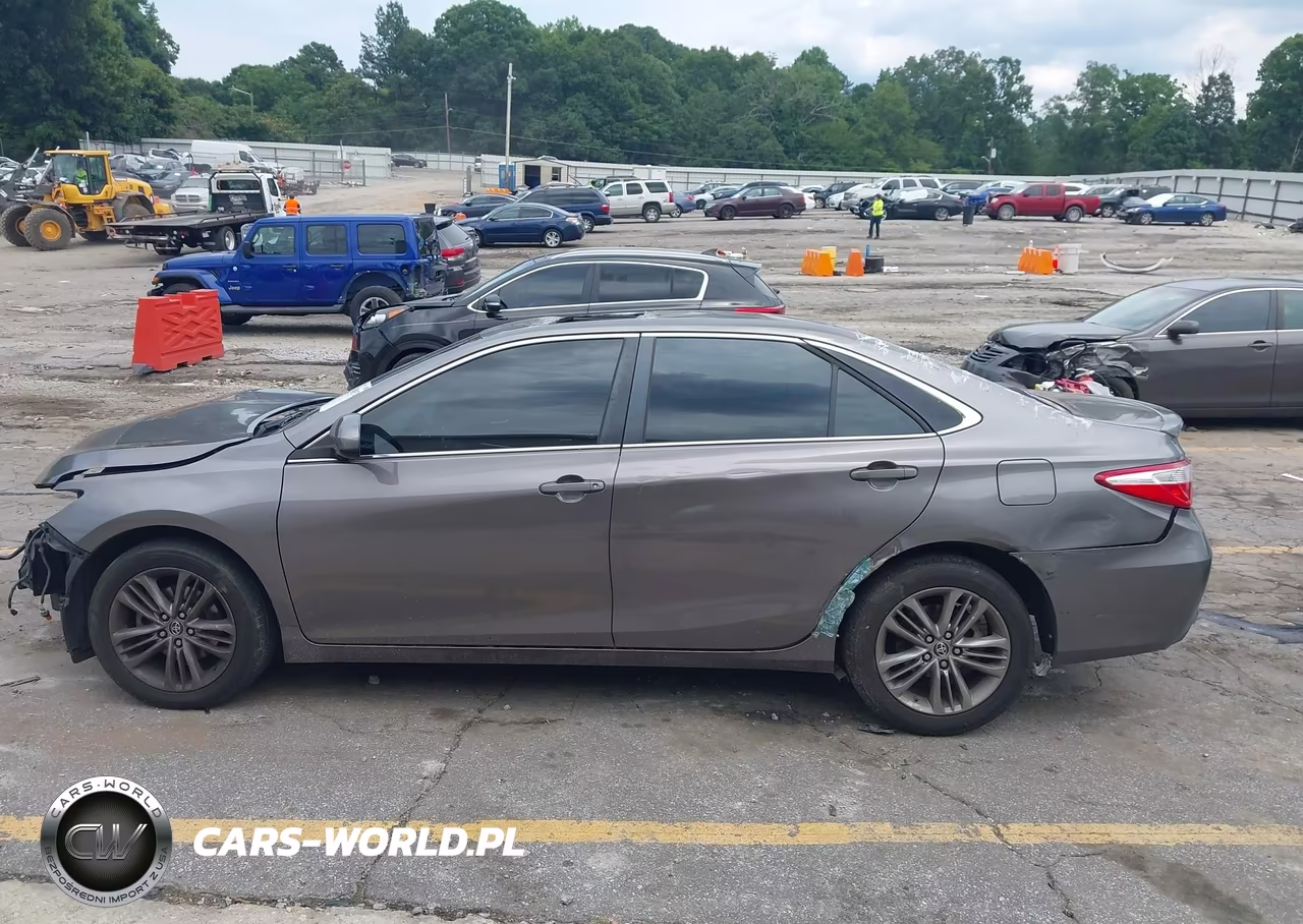 2016 Toyota Camry Se VIN:4T1BF1FK0GU519795 - 14