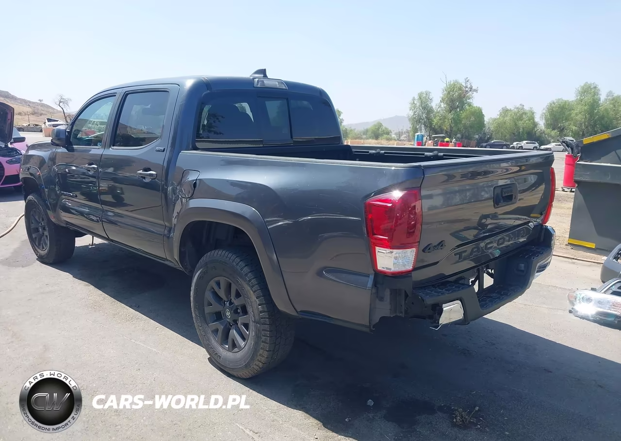 2023 Toyota Tacoma Sr5 V6 VIN:3TMCZ5AN7PM613721 - 3