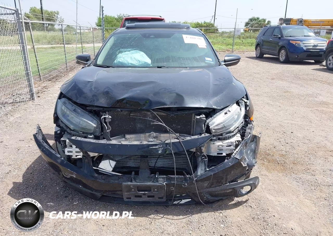 2017 Honda Civic Touring VIN:2HGFC1F96HH632121 - 13
