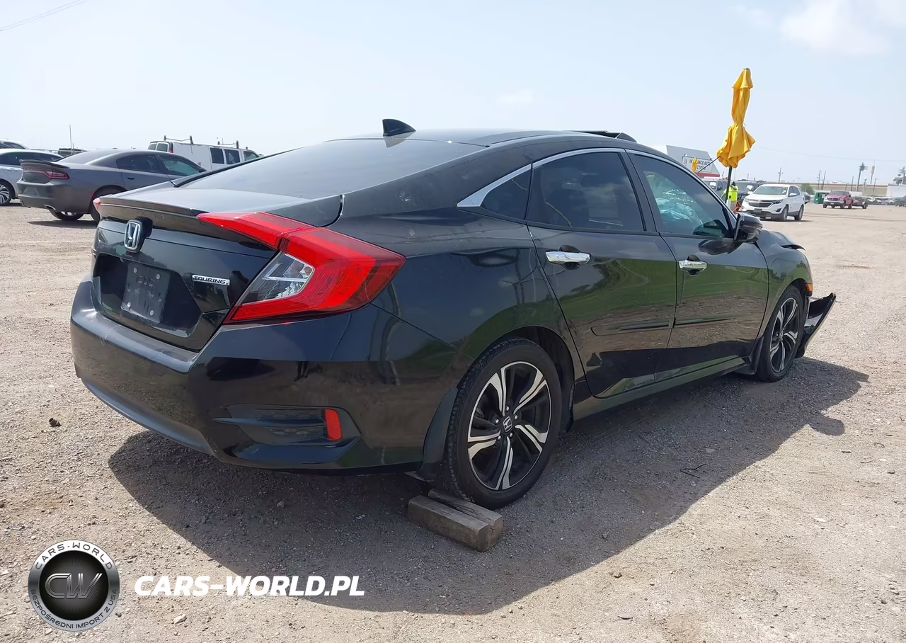 2017 Honda Civic Touring VIN:2HGFC1F96HH632121 - 4