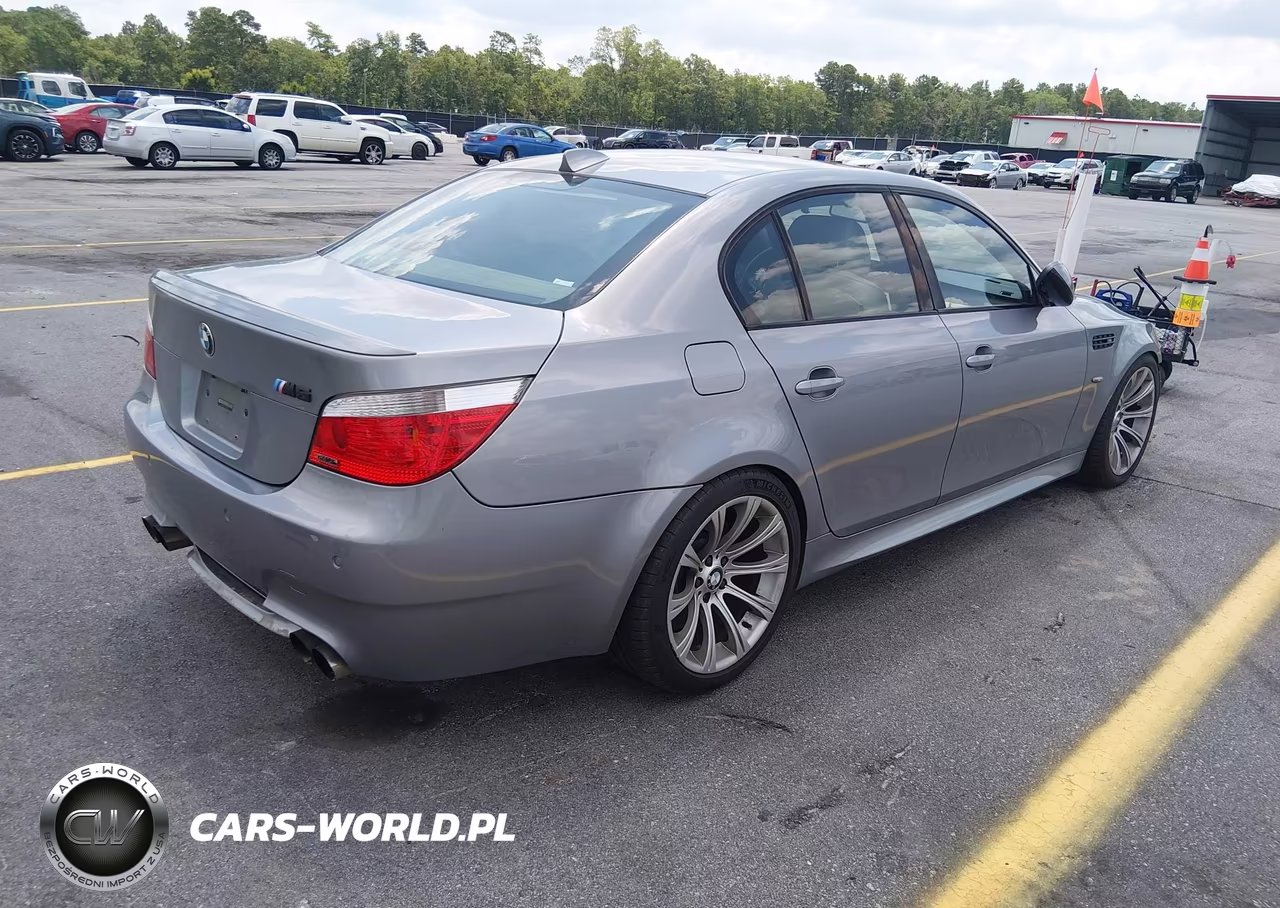 2006 BMW M5 VIN:WBSNB93536B582712 - 4