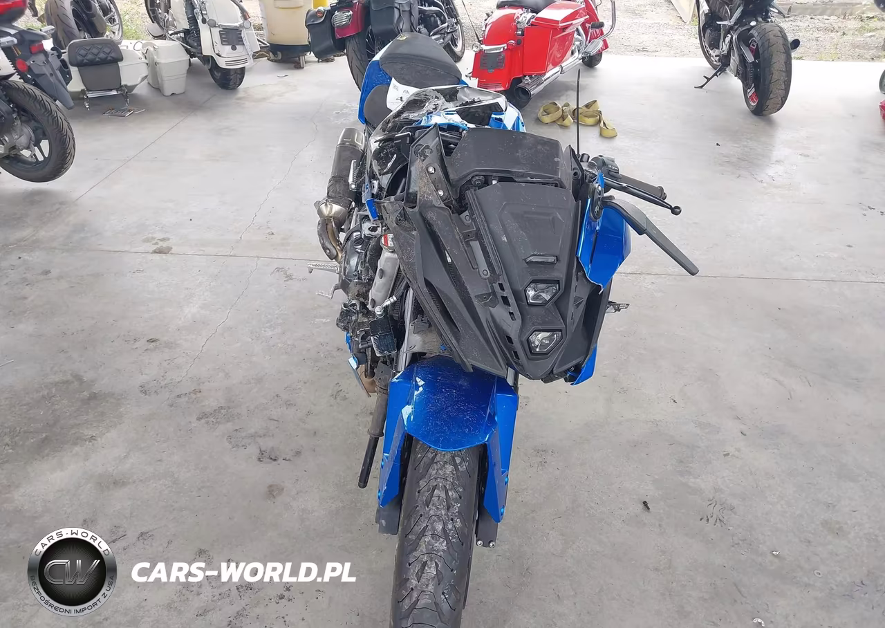 2025 Suzuki Gsx800 F VIN:JS1EM13B5S7100371 - 5