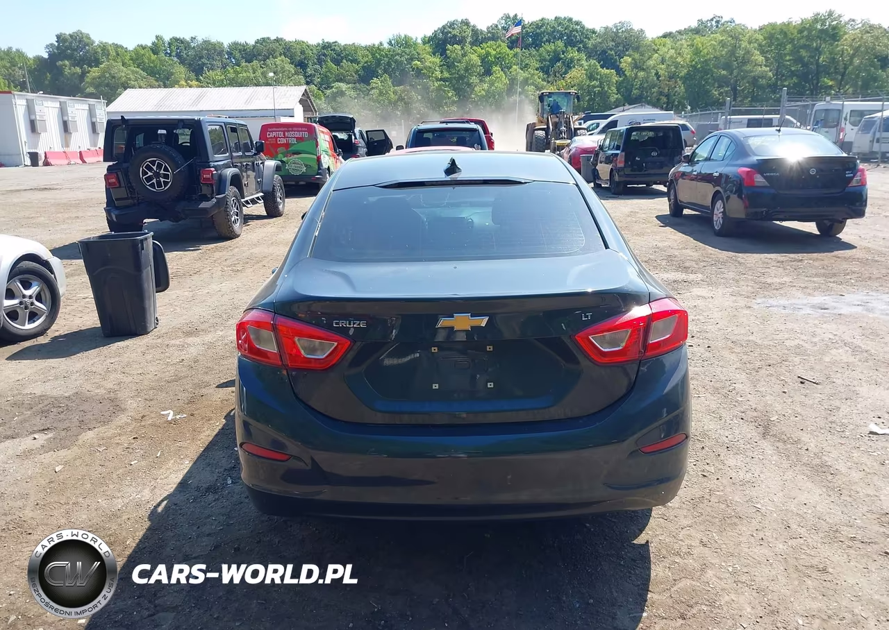 2018 Chevrolet Cruze Lt Auto VIN:1G1BE5SM3J7206762 - 16