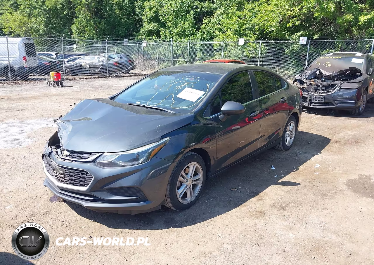 2018 Chevrolet Cruze Lt Auto VIN:1G1BE5SM3J7206762 - 2