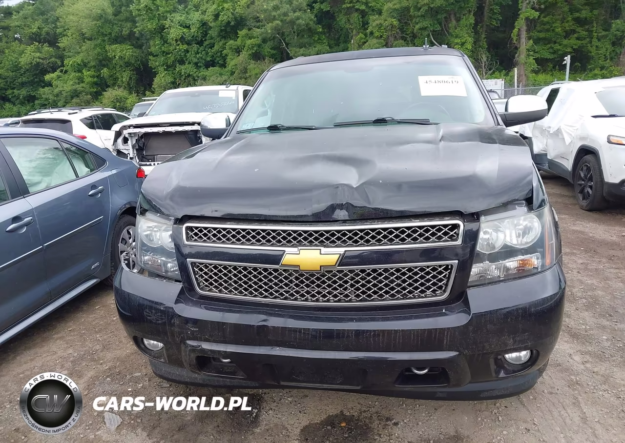2014 Chevrolet Suburban Lt VIN:1GNSKJE79ER175985 - 12