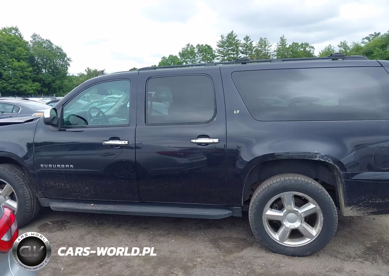 2014 Chevrolet Suburban Lt VIN:1GNSKJE79ER175985 - 14