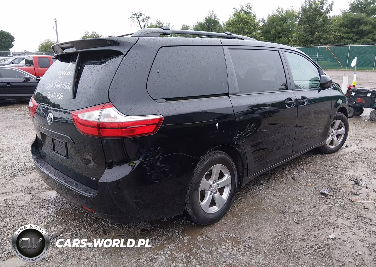 2017 Toyota Sienna Le 8 Passenger VIN:5TDKZ3DC9HS820316 - 4