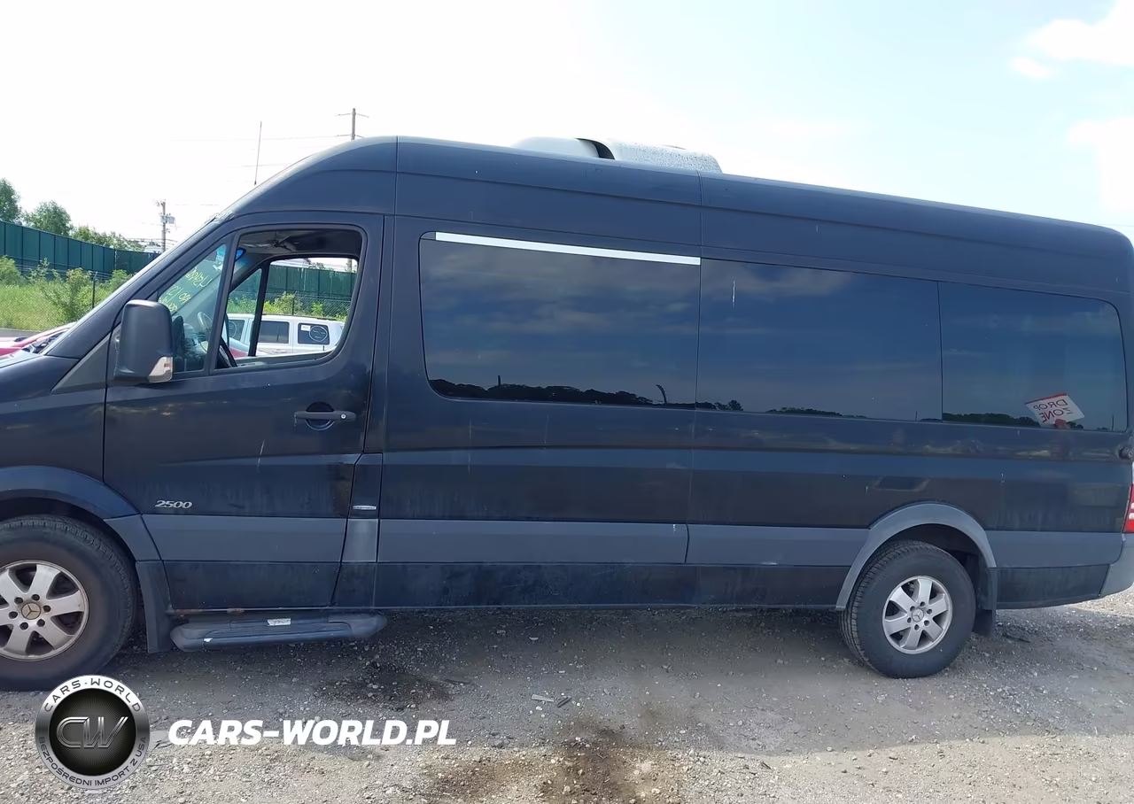 2011 Mercedes-Benz Sprinter 2500 High Roof VIN:WDZPE8CC1B5579882 - 14