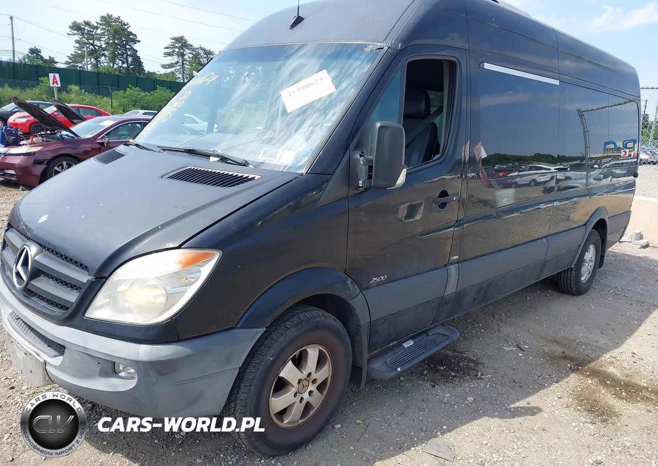 2011 Mercedes-Benz Sprinter 2500 High Roof VIN:WDZPE8CC1B5579882 - 2