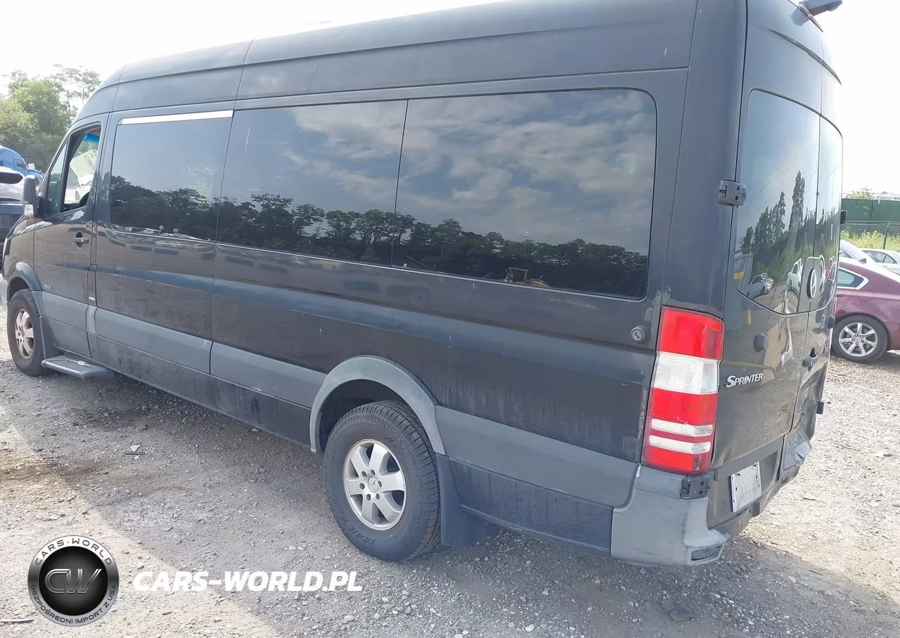 2011 Mercedes-Benz Sprinter 2500 High Roof VIN:WDZPE8CC1B5579882 - 3