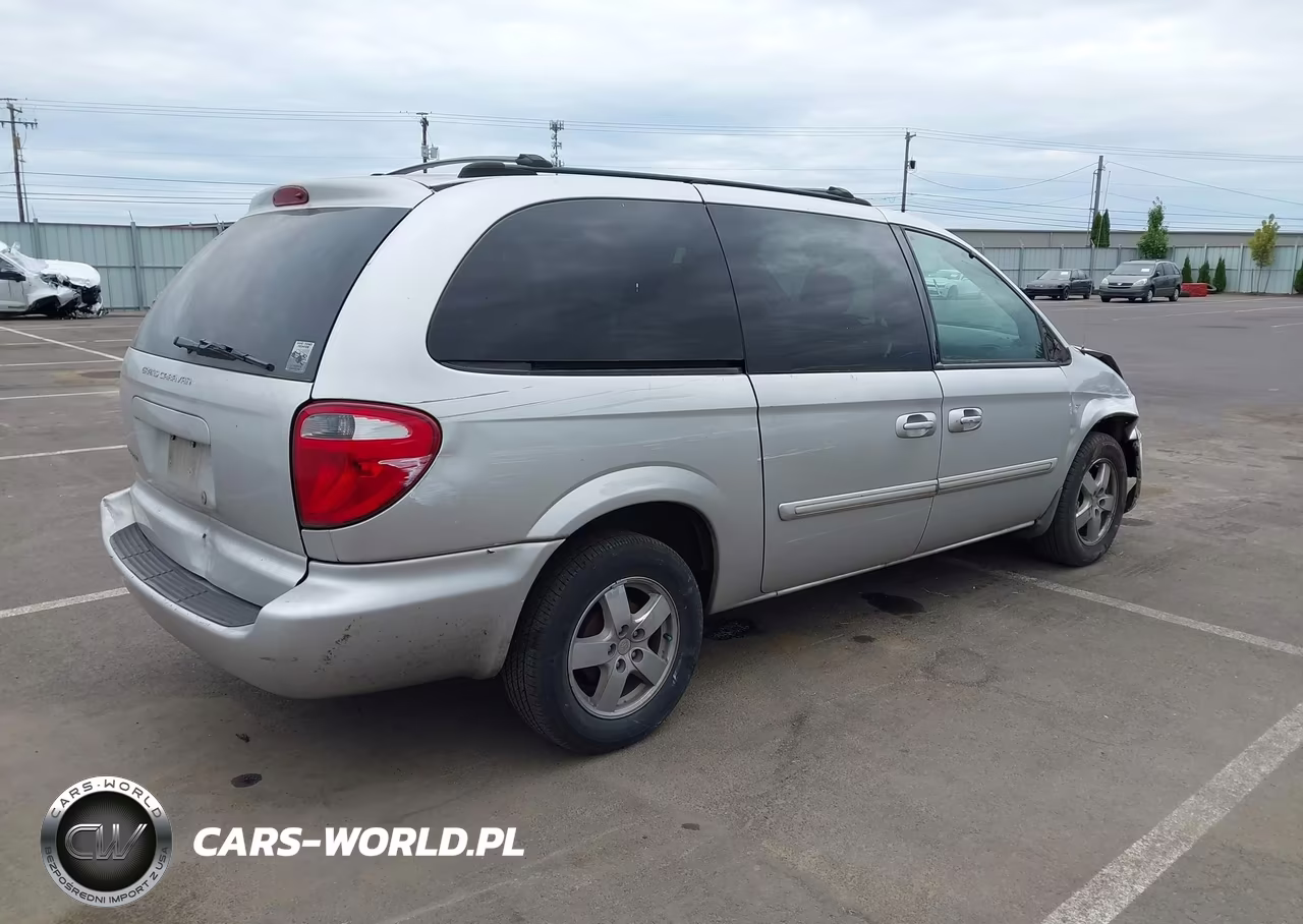 2004 Dodge Grand Caravan VIN:1D4GP24RX4B575301 - 4