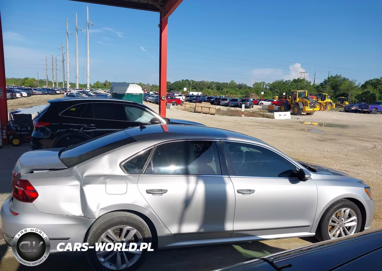 2017 Volkswagen Passat 1.8T S VIN:1VWAT7A39HC043692 - 13