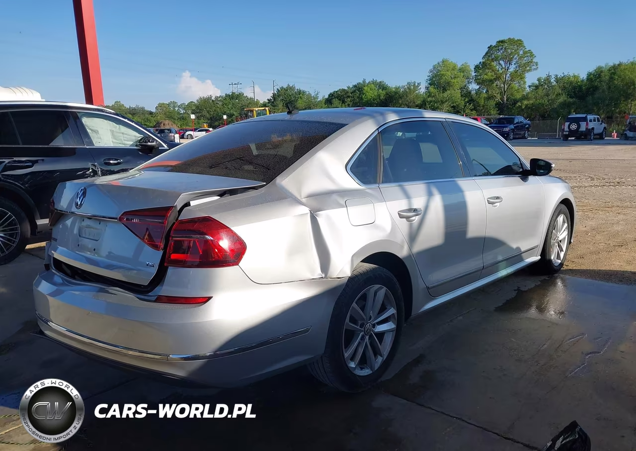 2017 Volkswagen Passat 1.8T S VIN:1VWAT7A39HC043692 - 4