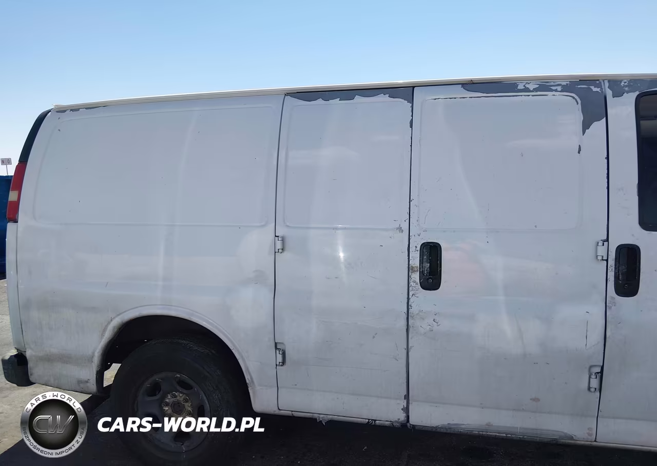 2007 Chevrolet Express Work Van VIN:1GCFG15X871178311 - 16