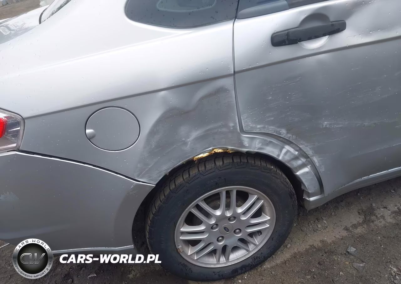 2010 Ford Focus Se VIN:1FAHP3FN8AW204150 - 6