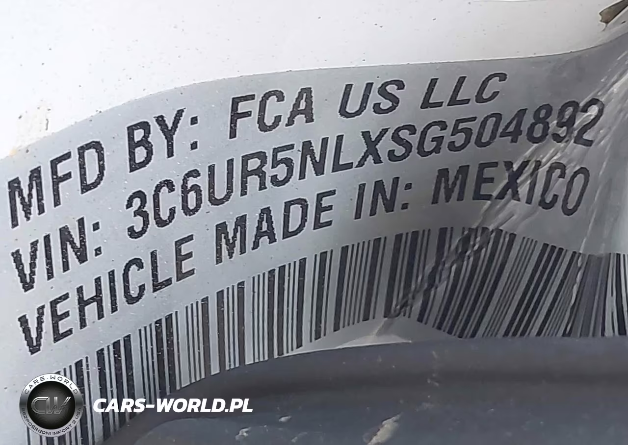 2025 Ram 2500 VIN:3C6UR5NLXSG504892 - 9