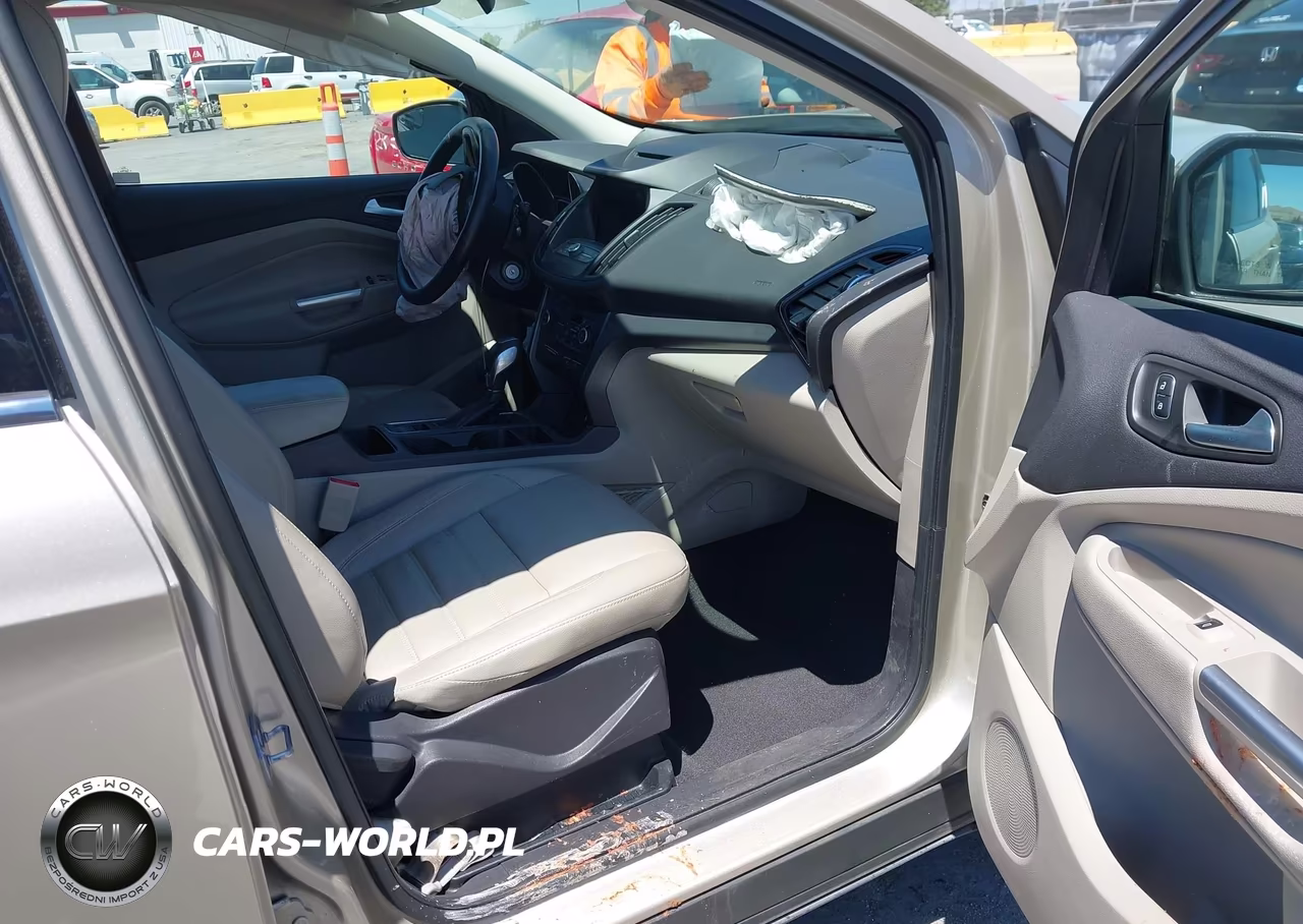 2018 Ford Escape Sel VIN:1FMCU0HD3JUC76817 - 5