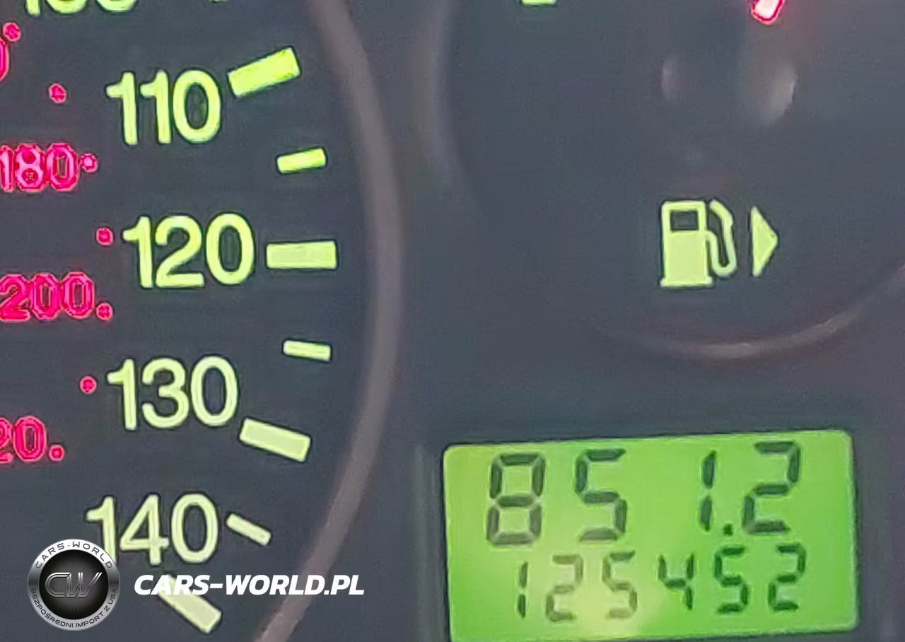 2005 Ford Focus Zx4 VIN:1FAFP34NX5W250501 - 15
