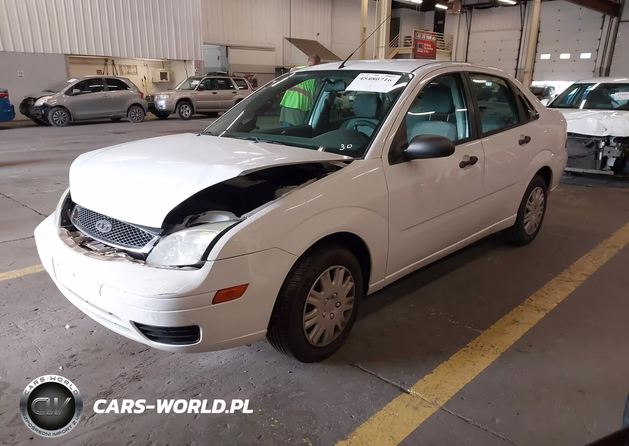 2005 Ford Focus Zx4 VIN:1FAFP34NX5W250501 - 2