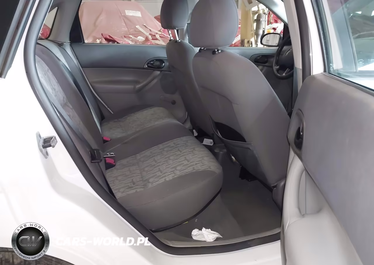 2005 Ford Focus Zx4 VIN:1FAFP34NX5W250501 - 8