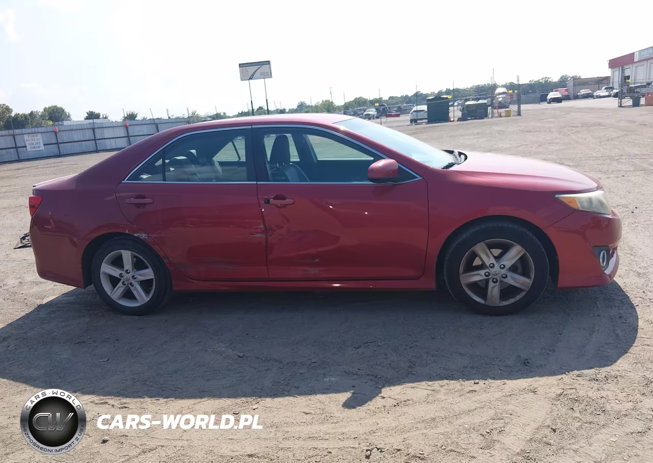 2014 Toyota Camry Se VIN:4T1BF1FK3EU834930 - 13