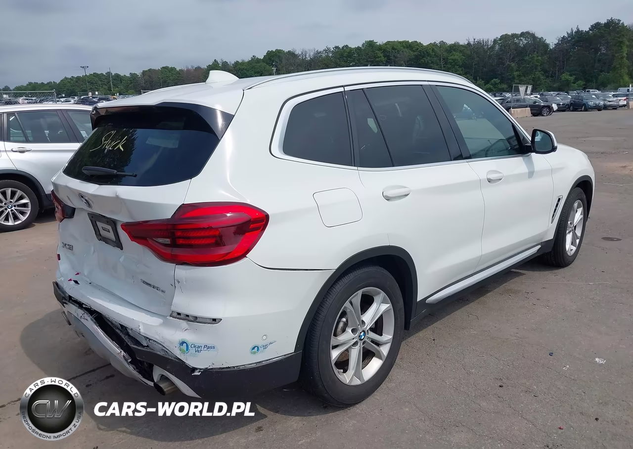 2021 BMW X3 Phev xDrive30E VIN:5UXTS1C00M9H70341 - 4